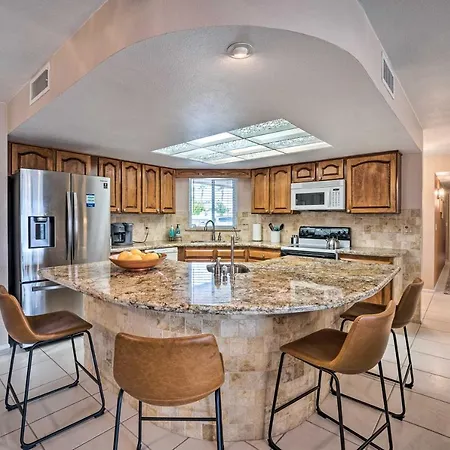 Pet-Friendly Lake Havasu City Retreat With Pool! Exterior photo