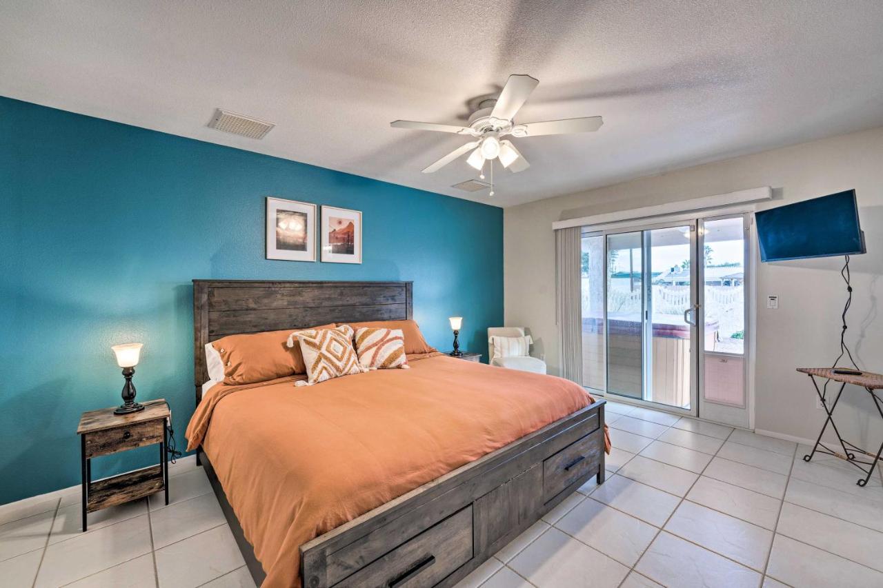 Pet-friendly Havasu Retreat With Pool!